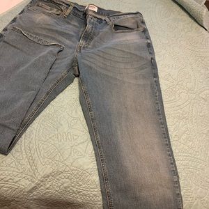 Men’s Levi jeans